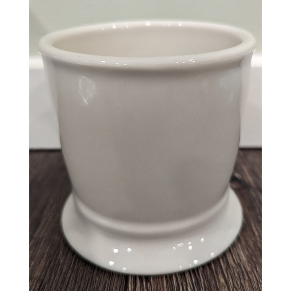 Anthropologie Monogram D Ivory Mug - Picture 5 of 8